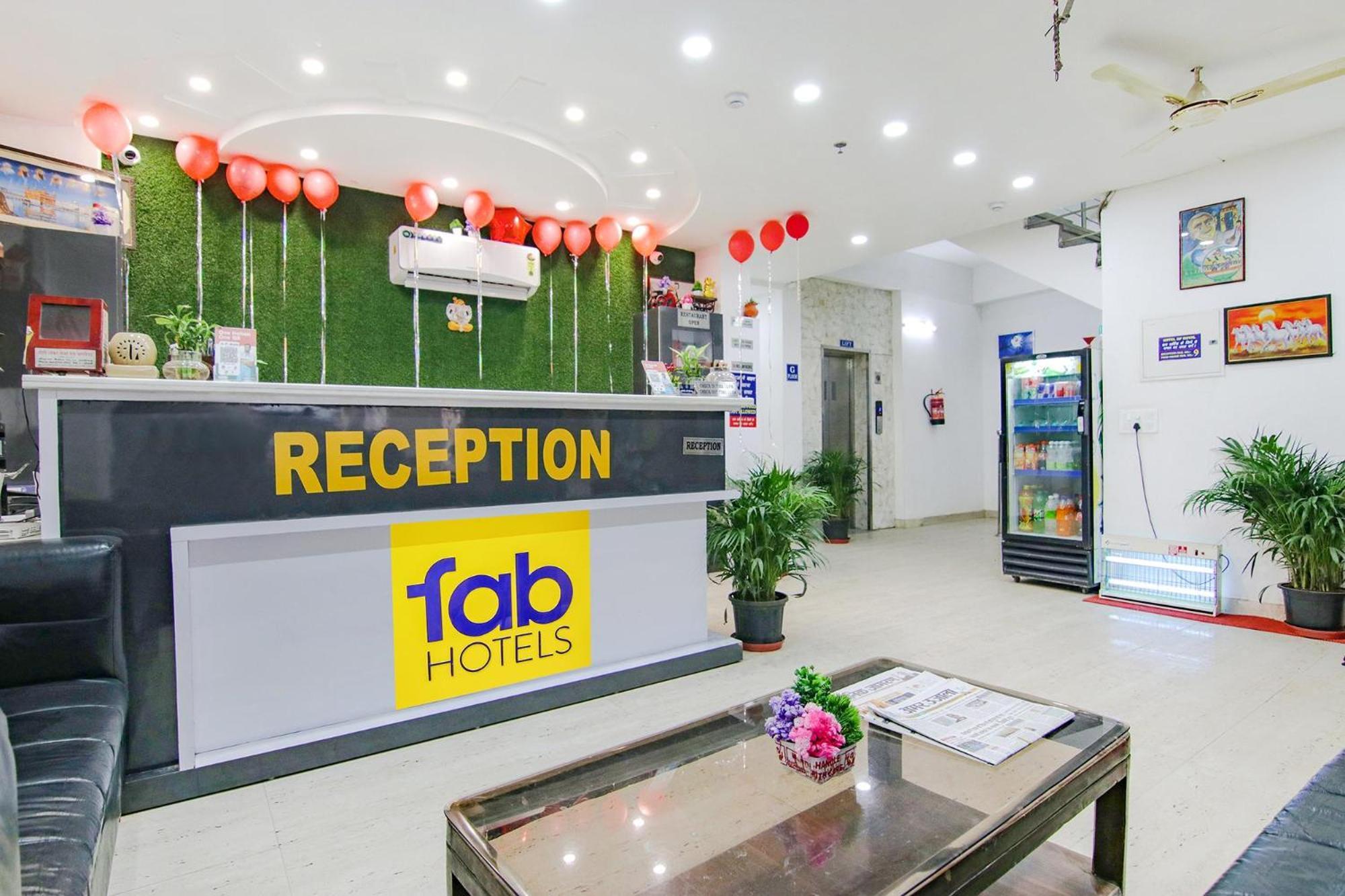 Fabhotel Gp Royal Chandīgarh Exterior foto