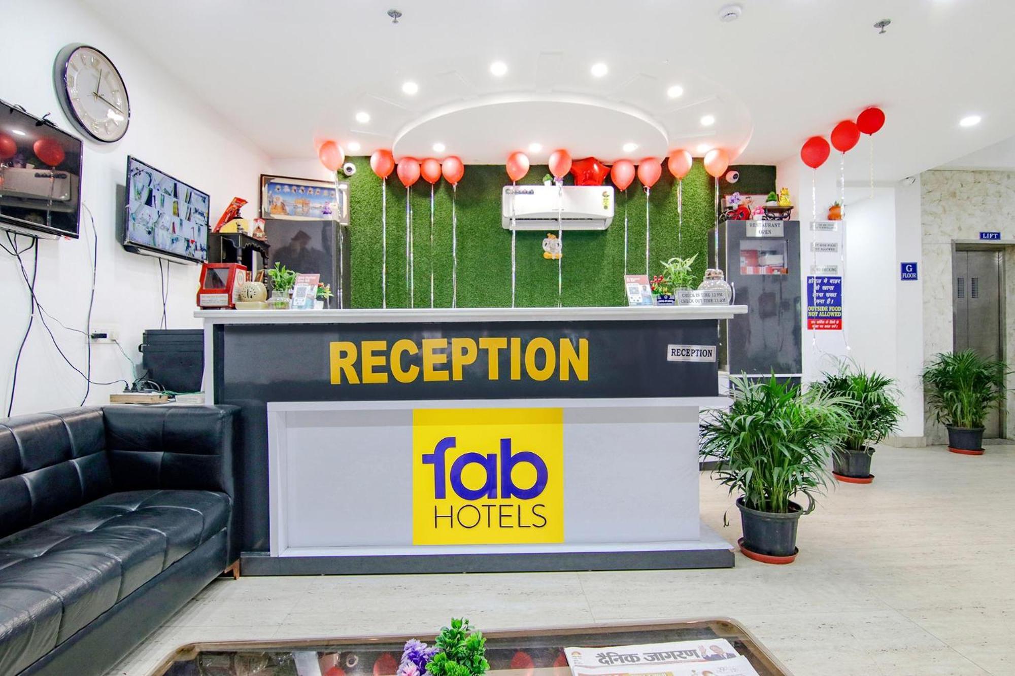 Fabhotel Gp Royal Chandīgarh Exterior foto